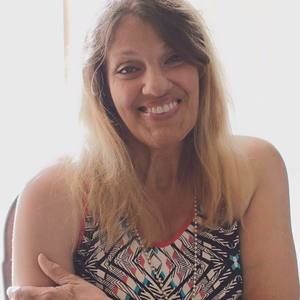 Meet your Posher, Sharon