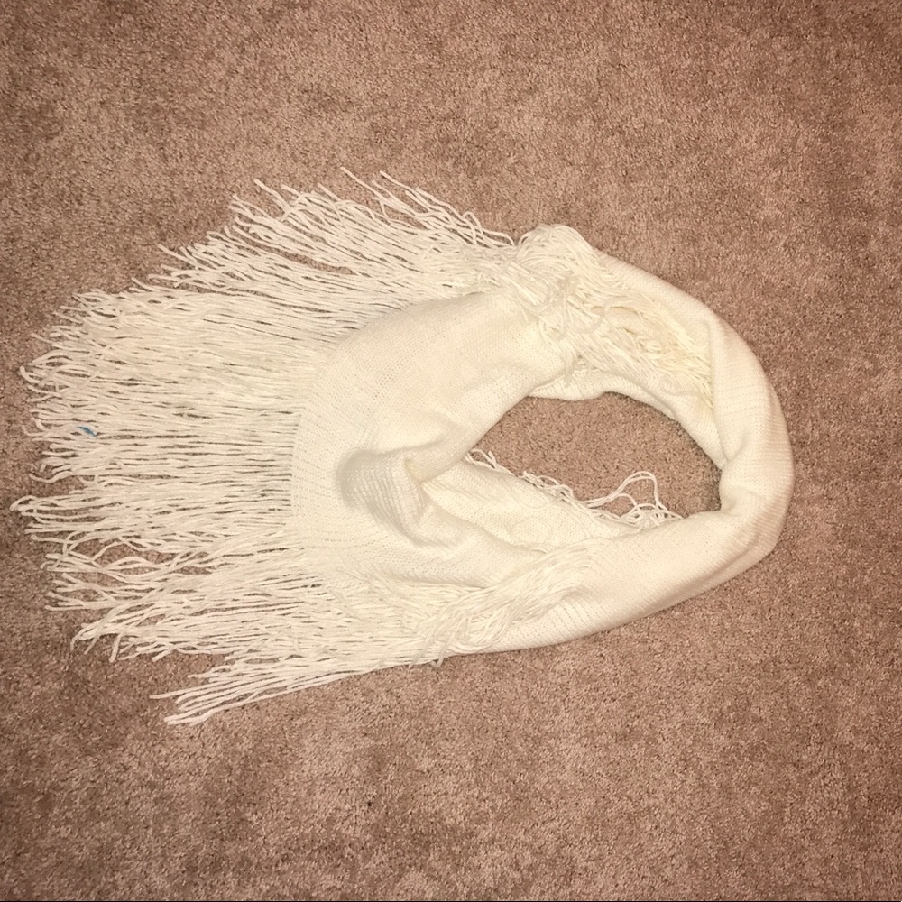 off white fridge scarf