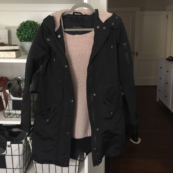 Zara Jackets & Blazers - Zara black coat with hood and sherpa lining