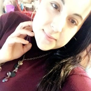 Meet your Posher, Brenna