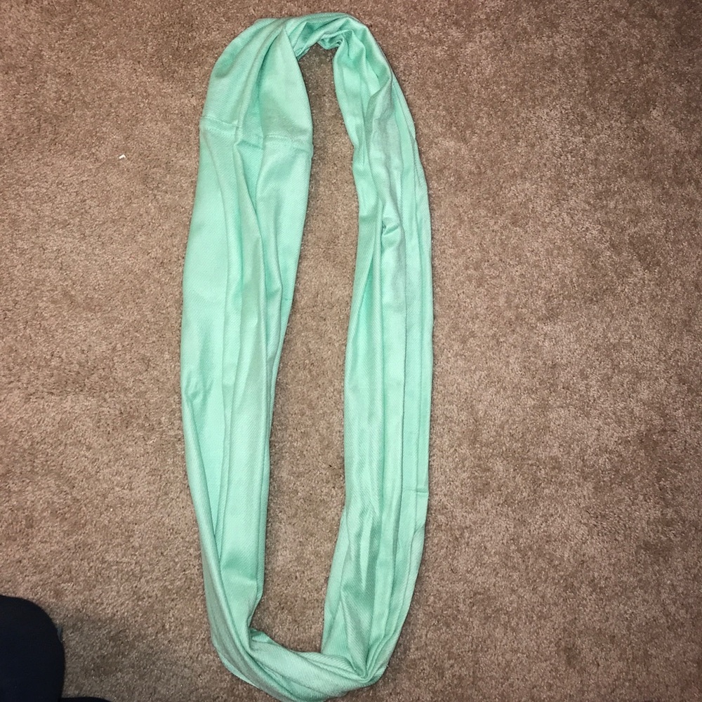 Teal infinity scarf