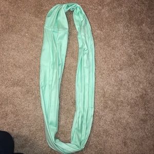 Teal infinity scarf