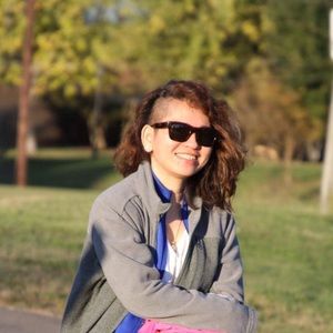 Meet your Posher, Quynh