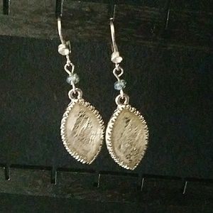 🎠SUPER UNIQUE earrings🎠