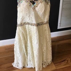 Dave and Johnny short dress