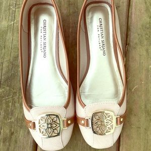 Size 6.5 shoes may be narrow at the toes