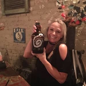 Meet your Posher, Holly