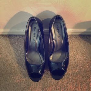 Madden Girl Wedge with Glitter Heel