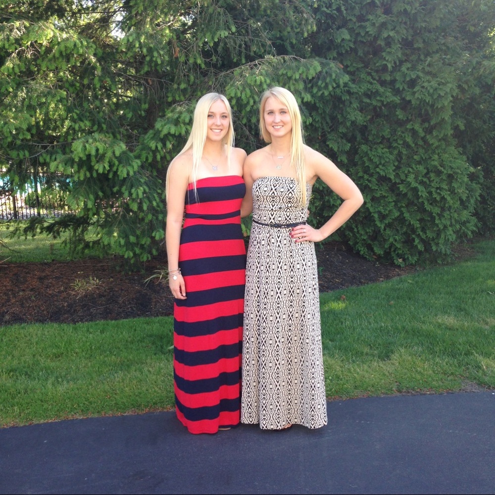 Meet your Posher, Caitlin