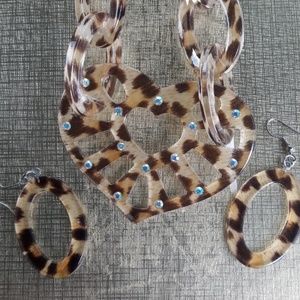Boho chunky leopard necklace