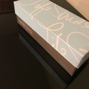 Life Stride black flats