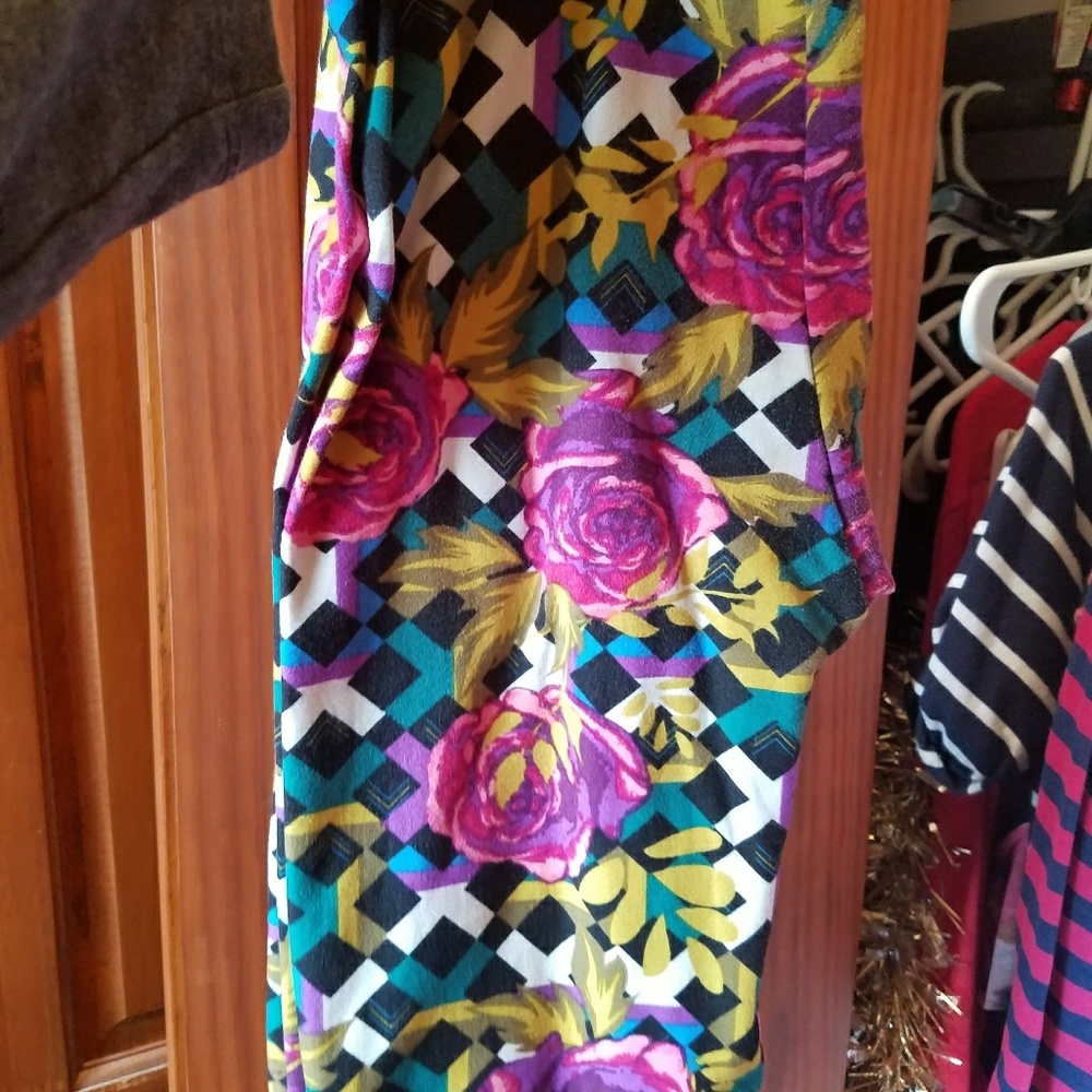 Os rose lattice leggings