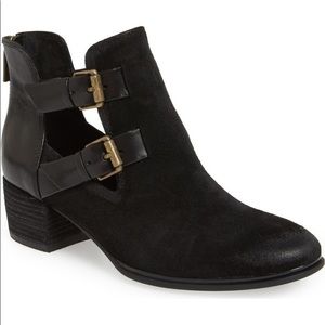 Like New Isola Black Suede & Leather booties