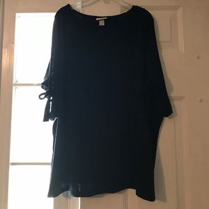 Cold Shoulder Ava & Viv Top