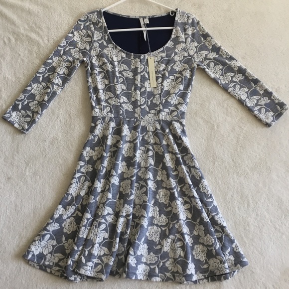 LC Lauren Conrad Dresses & Skirts - Lauren Conrad Embroidered Dress