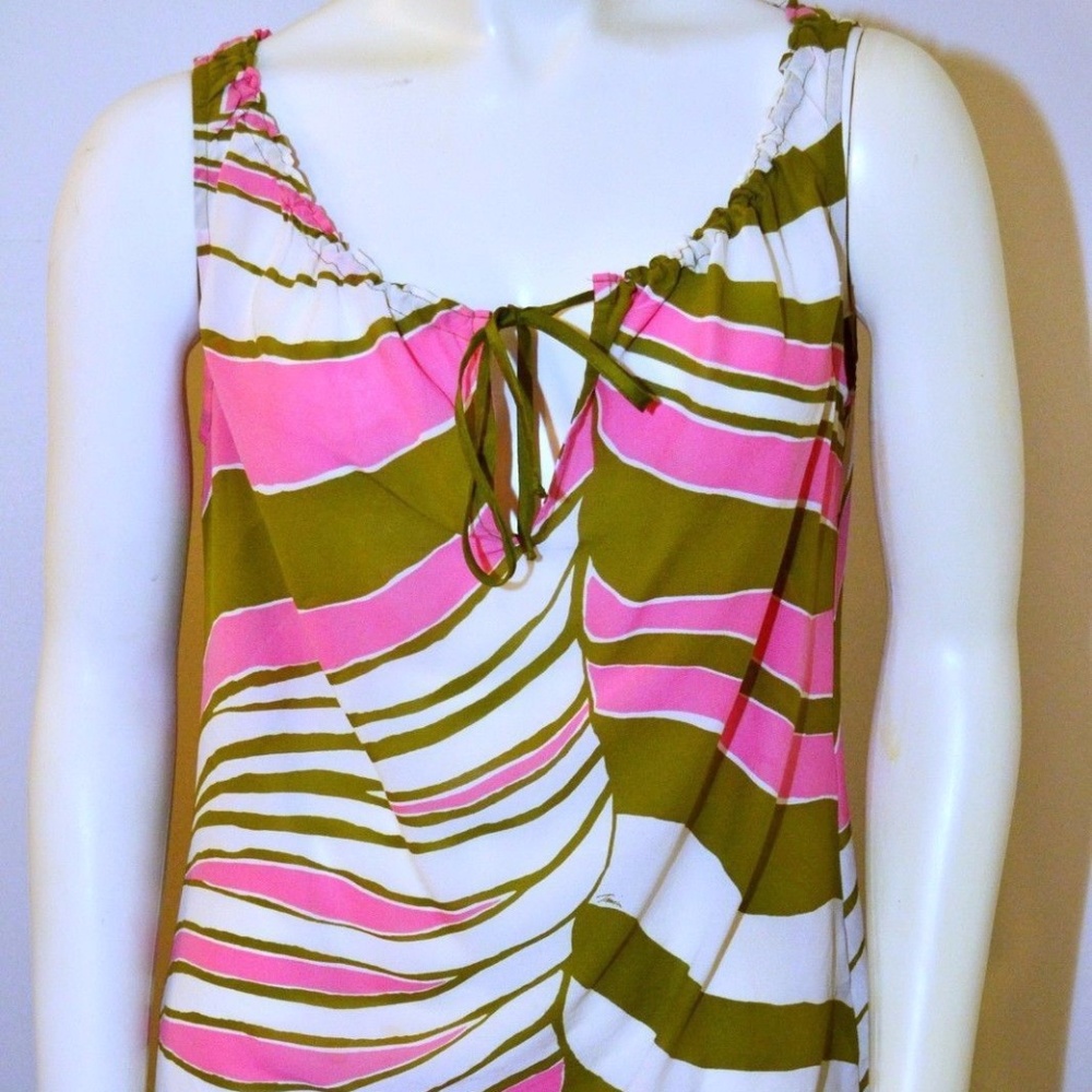 Size XS P Trina Turk LA Green Pink 100% Silk