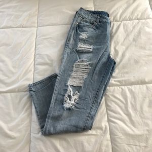 Distressed Denim Boyfriend Jeans