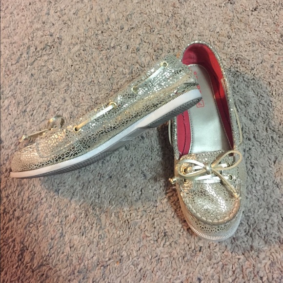 Sperry Other - Sperry Top Sider, gold, size 1.5