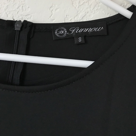 Black dress w/ scalloped design - Picture 6 of 6