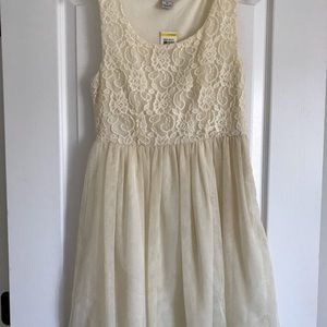 Perfect wedding occasion dress for bride