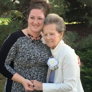 Meet your Posher, Alicia