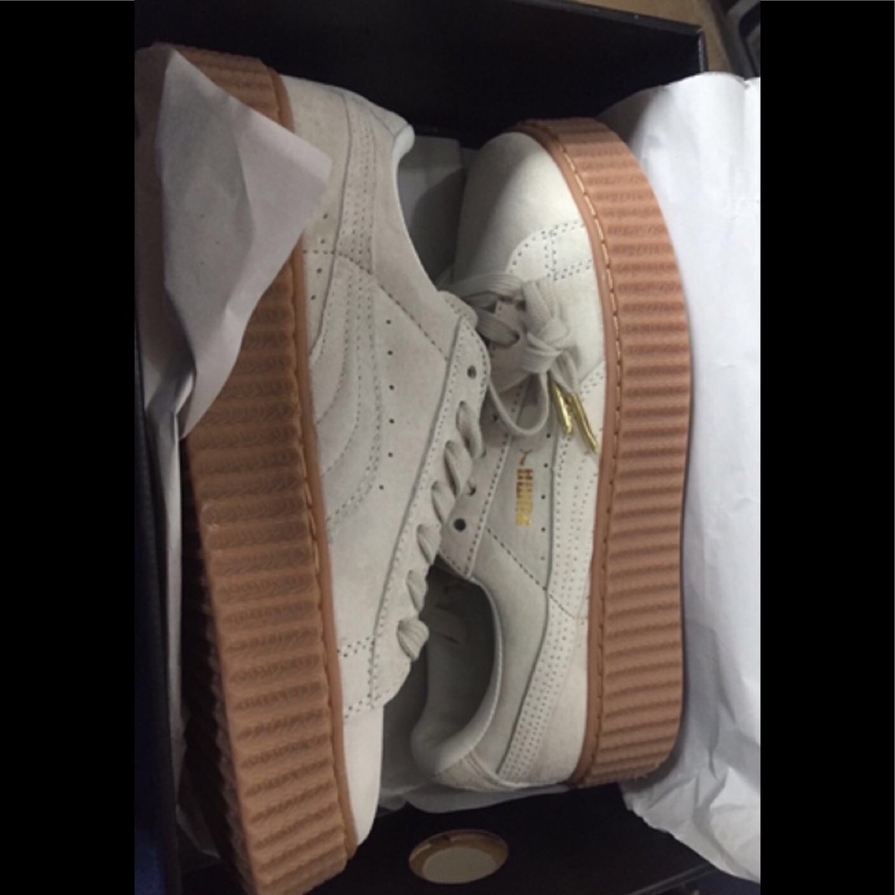 White Rihanna puma creepers