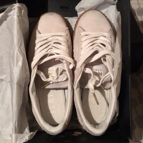 White Rihanna puma creepers - Picture 4 of 7