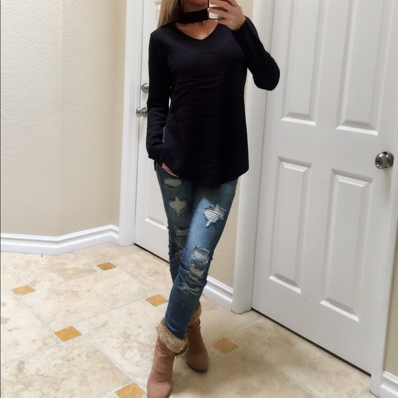 Black Choker Sweater with Side Slits - Picture 4 of 6