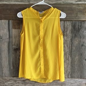 Sleeveless Blouse