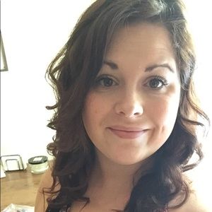 Meet your Posher, Tonya