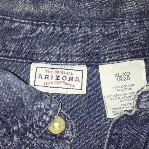 Large Oversized Light Denim Jacket - Picture 3 of 3