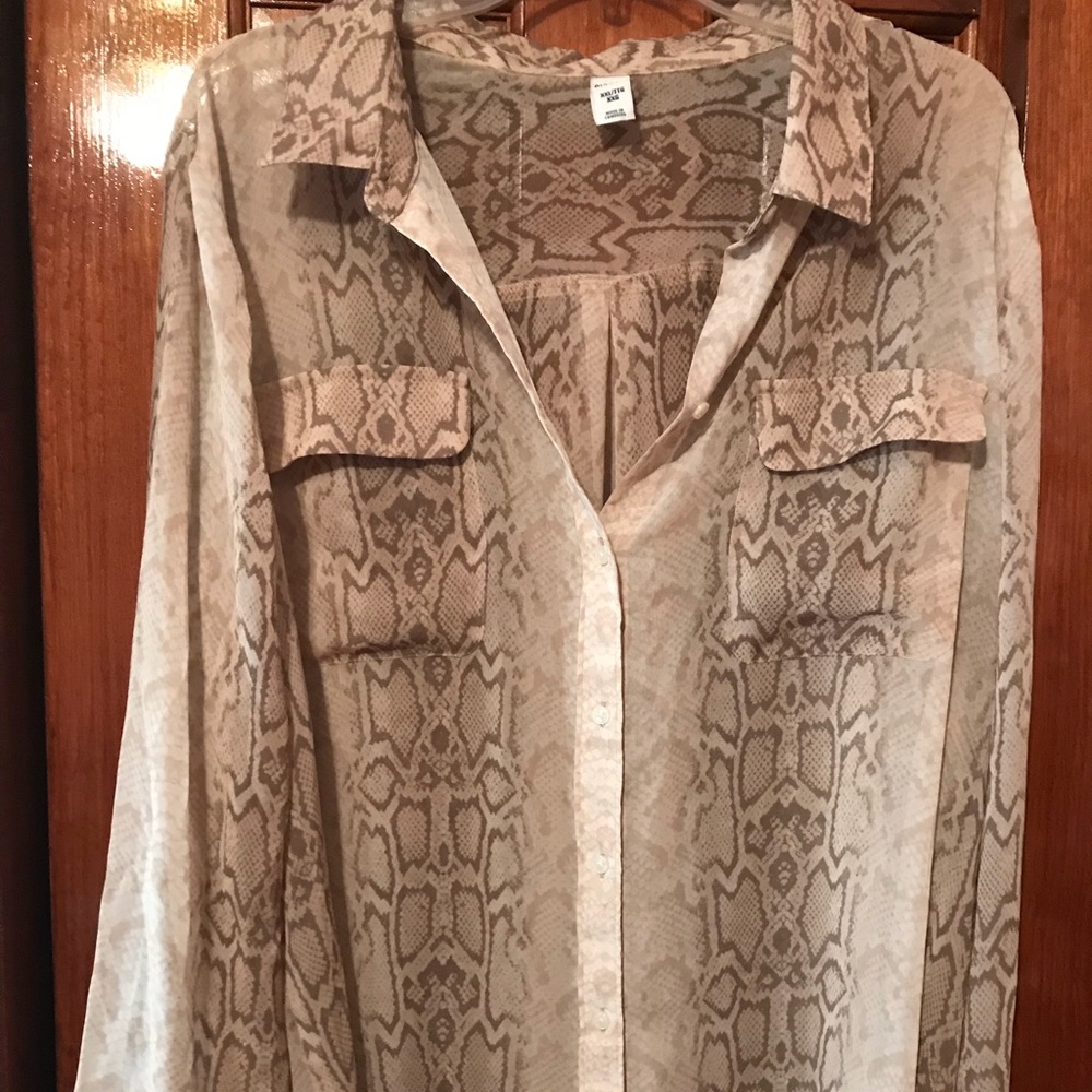 Old navy button down plus size