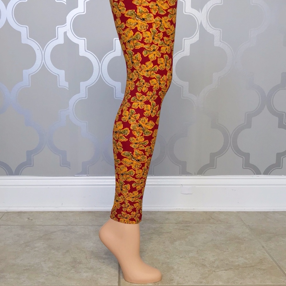 NWT One Size LuLaRoe Leggings BRAND NEW!
