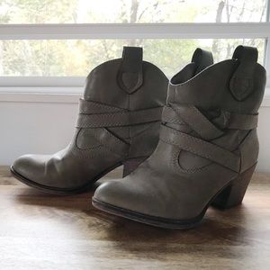 Rocket Dog Strappy Booties