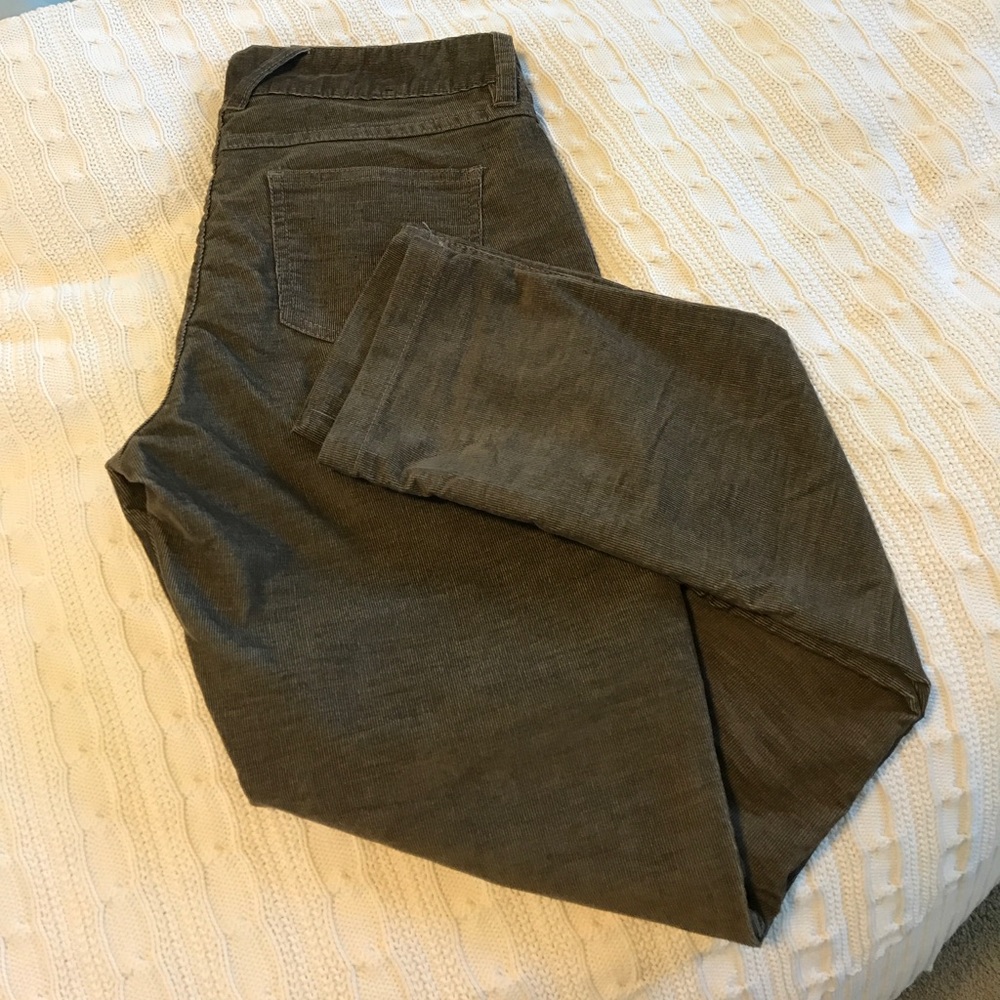 New Toad &Co brown slim corduroys