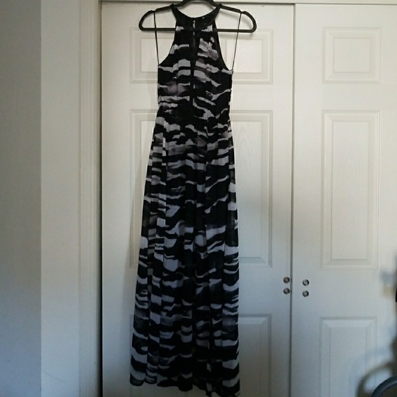 Dress - Picture 1 of 3