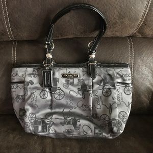 Authentic coach purse