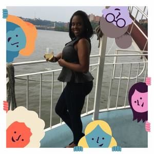 Meet your Posher, Larae