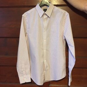 GAP Non Iron Button Down Shirt