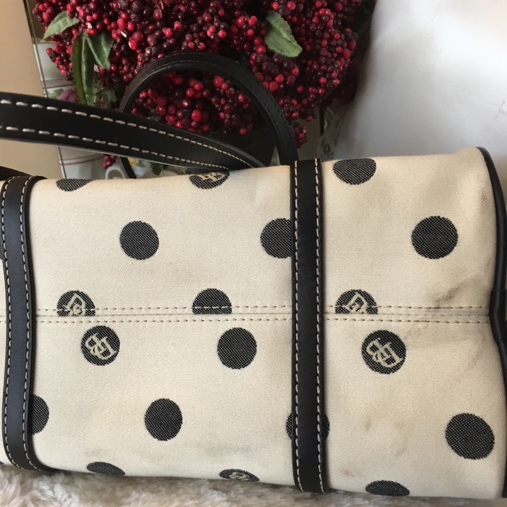 💕Dooney & Bourke Barrel Bag - Picture 6 of 8