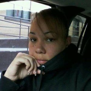 Meet your Posher, Alicia