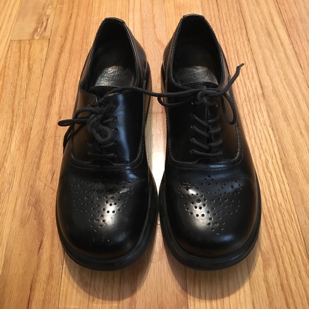Dansko Black oxford tie shoes. Size 36