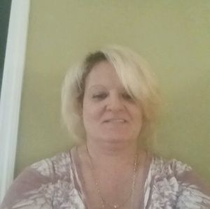 Meet your Posher, Sabrina