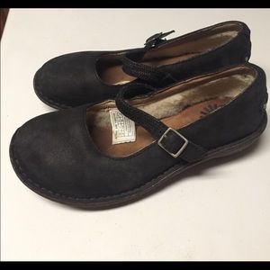 Ugg Maryjane Shoes! = 4 Big Kid.