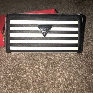 Brand New Guess Wallet