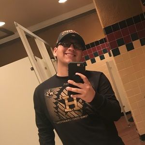 Meet your Posher, Joseph