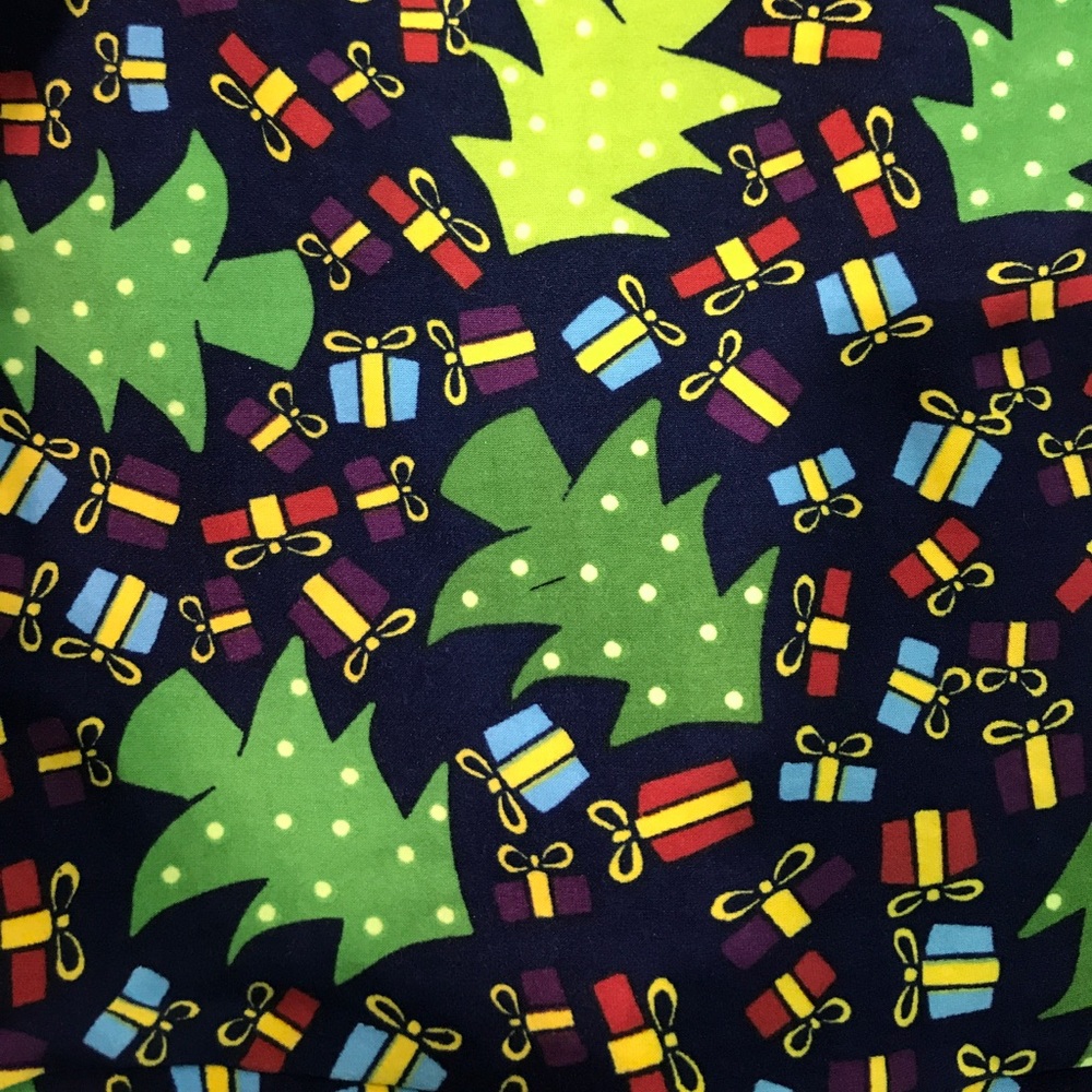 TC2 Holiday LuLaRoe Leggings (Brand New)