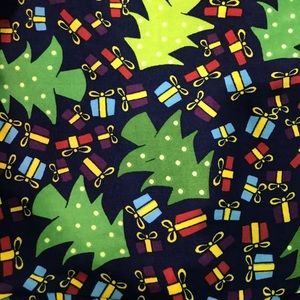 TC2 Holiday LuLaRoe Leggings (Brand New)