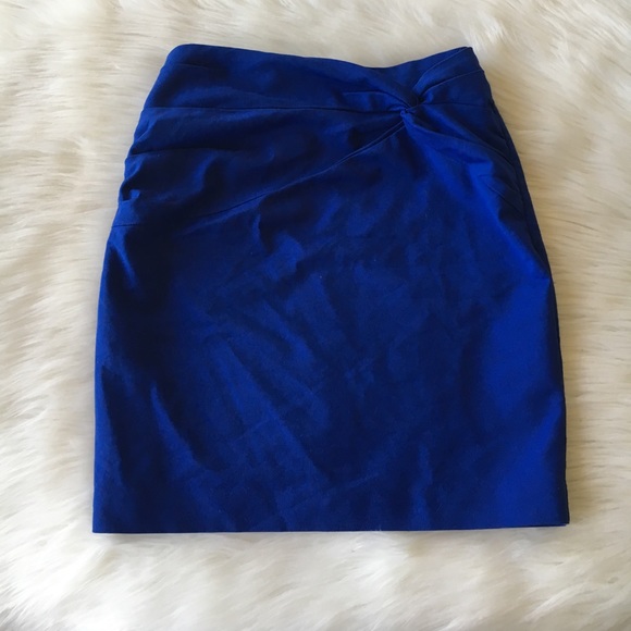 H&M™ Royal Blue Mini Skirt - Picture 2 of 4