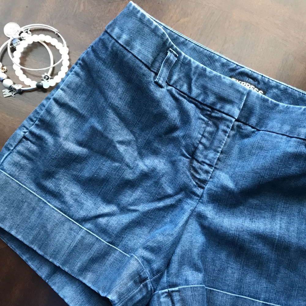 Express Jean Shorts 🔹